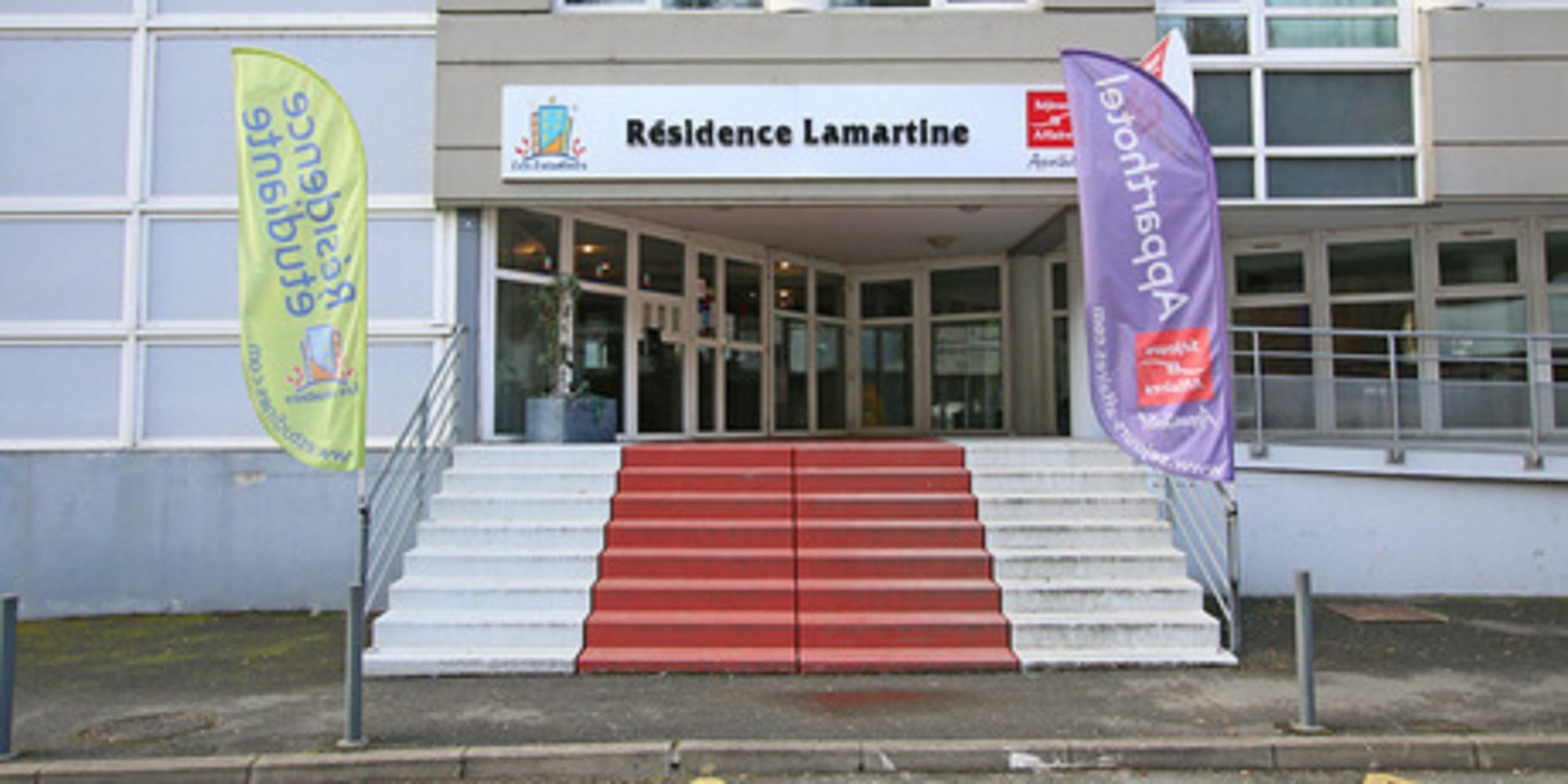 Sejours & Affaires Poitiers Lamartine Εξωτερικό φωτογραφία