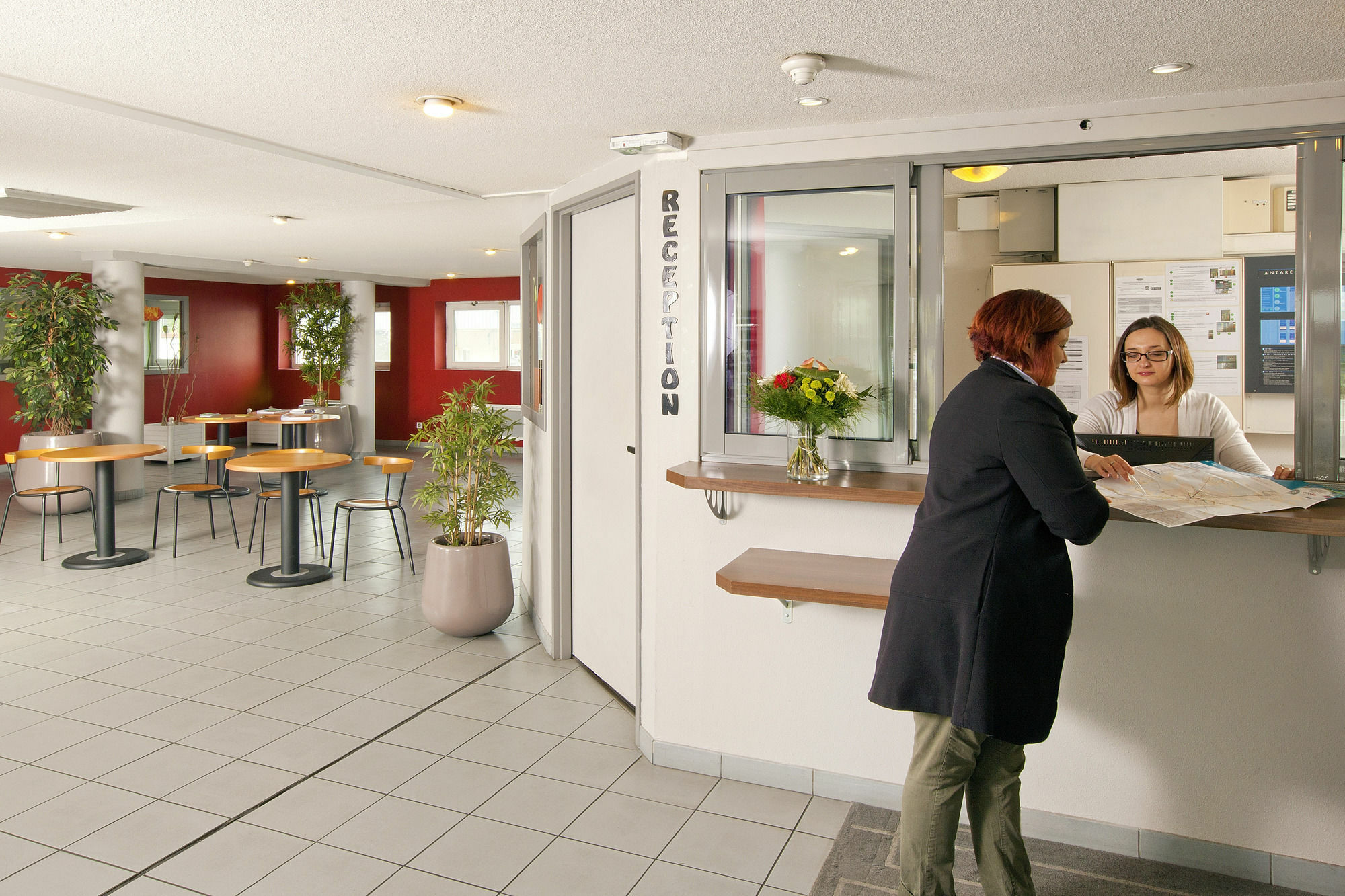 Sejours & Affaires Poitiers Lamartine Εξωτερικό φωτογραφία